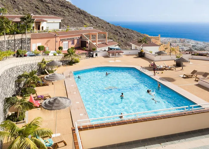 Sunset Oceanview * 아데제